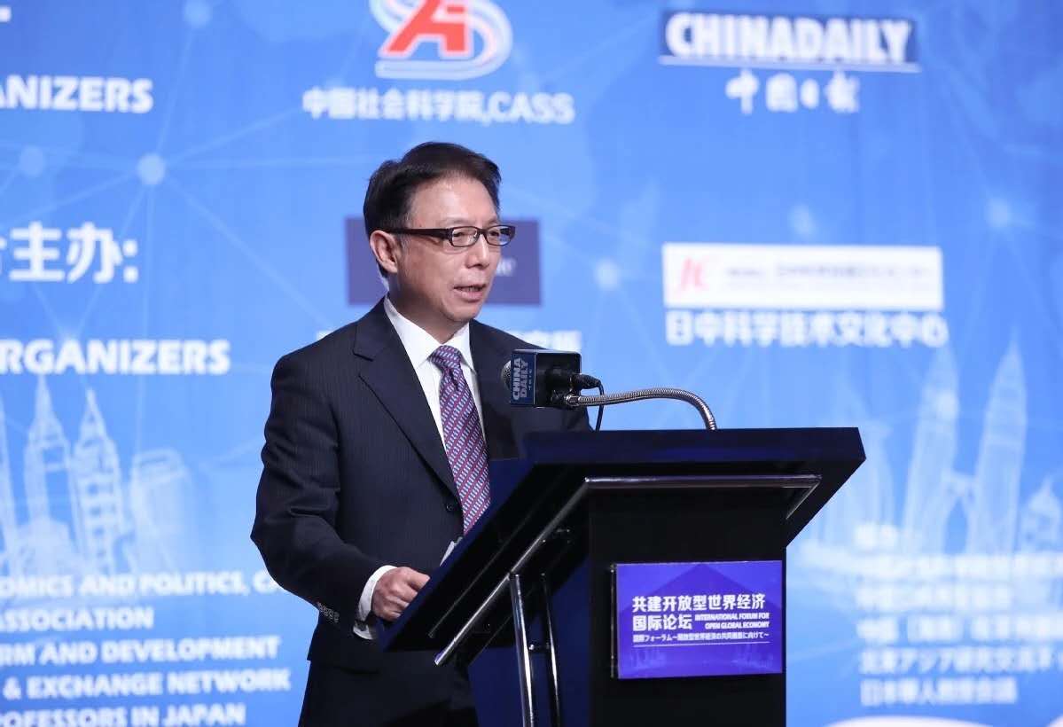 新华社记者、东方卫视主持人、凤凰卫视评论员…他们都出自上海这所高校！