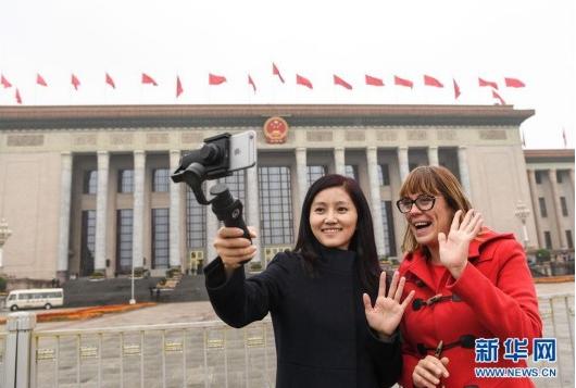 上外优秀记者风采_上海外国语大学媒体人_上海外国语大学 新闻传播学院