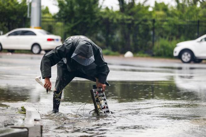 商丘睢县强降雨积水处理_睢县新闻最近发生_睢县住建局多部门联动抽排