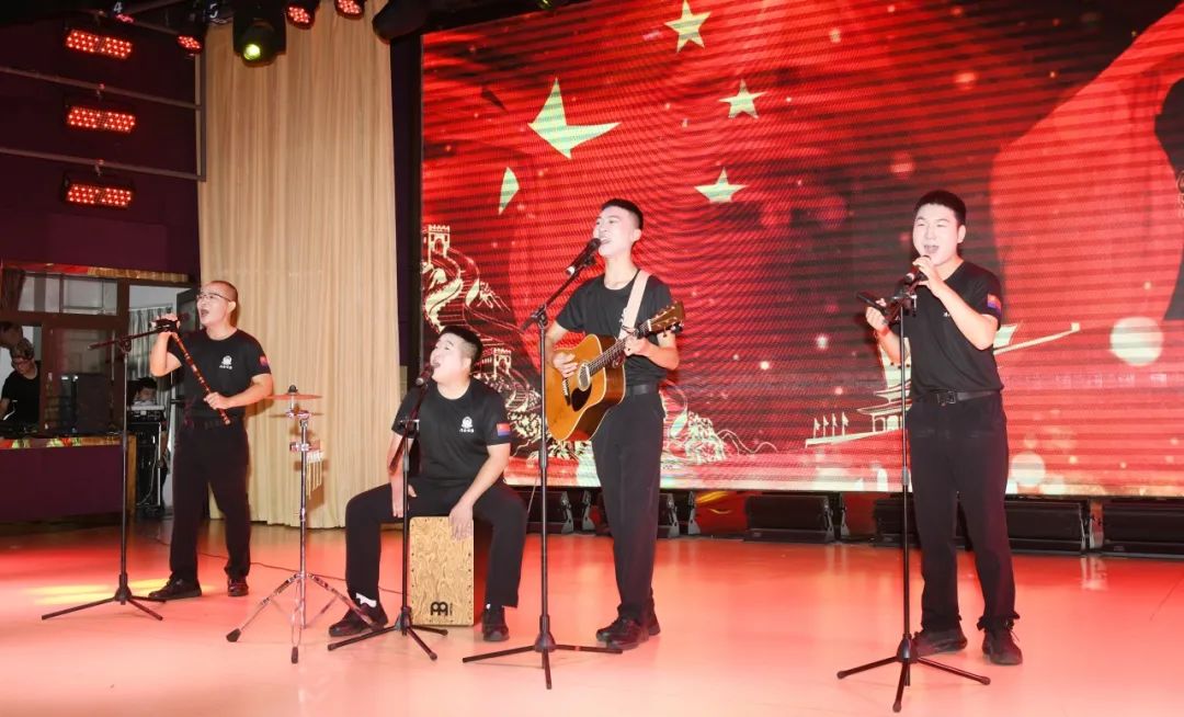 渭南公安东秦战歌文艺演出_铭记嘱托忠诚担当第三场文艺演出活动_渭南东秦百姓新闻