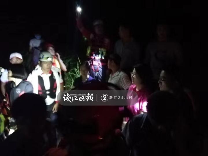 丽人谷驴友遇险事件_仙山谷漂流新闻_仙居丽人谷山洪救援