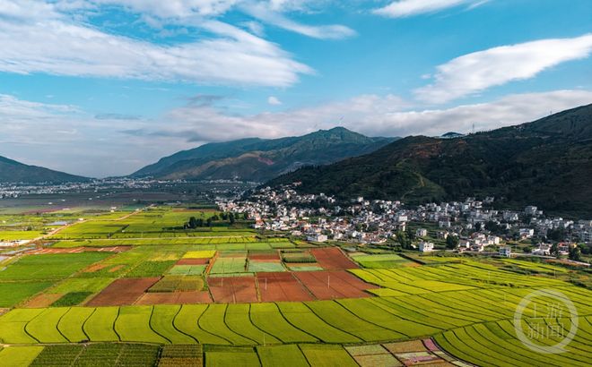 醉美东川红土地摄影_金秋摄影展_新闻摄影作品