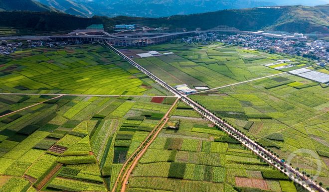 醉美东川红土地摄影_新闻摄影作品_金秋摄影展