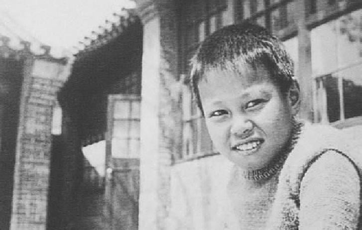 杨振宁和孩子的关系_杨振宁一家三口在美国_杨振宁与杜致礼的爱情故事