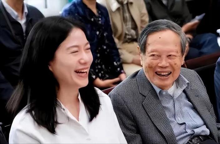 杨振宁翁帆婚姻真相_杨振宁和孩子的关系_杨振宁翁帆财产分配