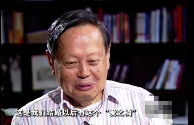 杨振宁与翁帆的爱情故事_杨振宁和孩子的关系_杨振宁翁帆婚姻幸福