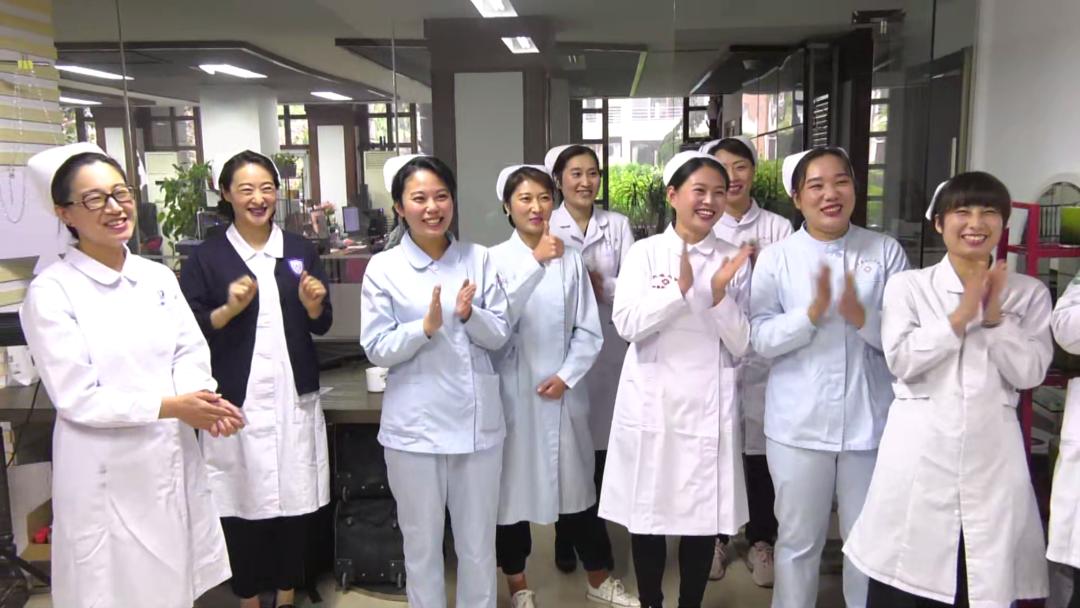 大连新闻直播视频_大连医护人员援鄂事迹_大连国际护士节直播