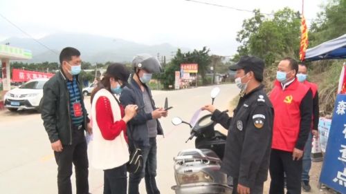 海丰县梅陇镇筑牢“防疫防火墙”保护绿色家园