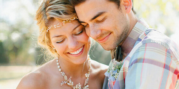 婚礼接吻小游戏_偷吻小游戏_婚礼趣味游戏