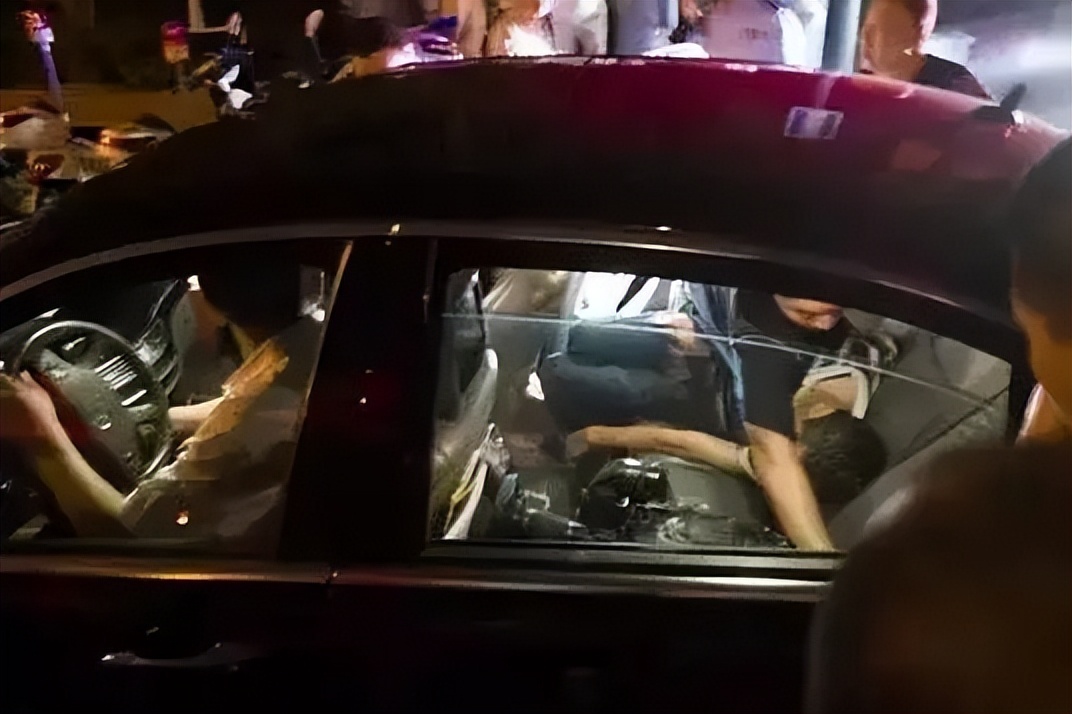 主持人佟瑶 夫妻姚尧 忘不了佟瑶_小说女主佟瑶