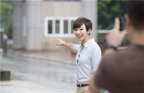 欧阳夏丹 主持人生涯_欧阳夏丹 新闻联播 搭档_欧阳夏丹十九专访