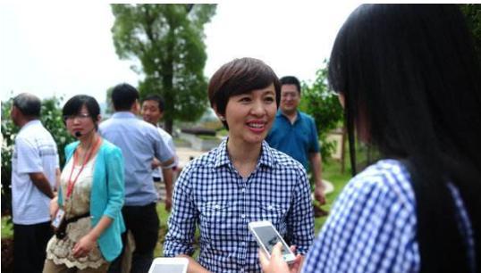 欧阳夏丹 新闻联播 搭档_欧阳夏丹 主持人生涯_欧阳夏丹十九专访