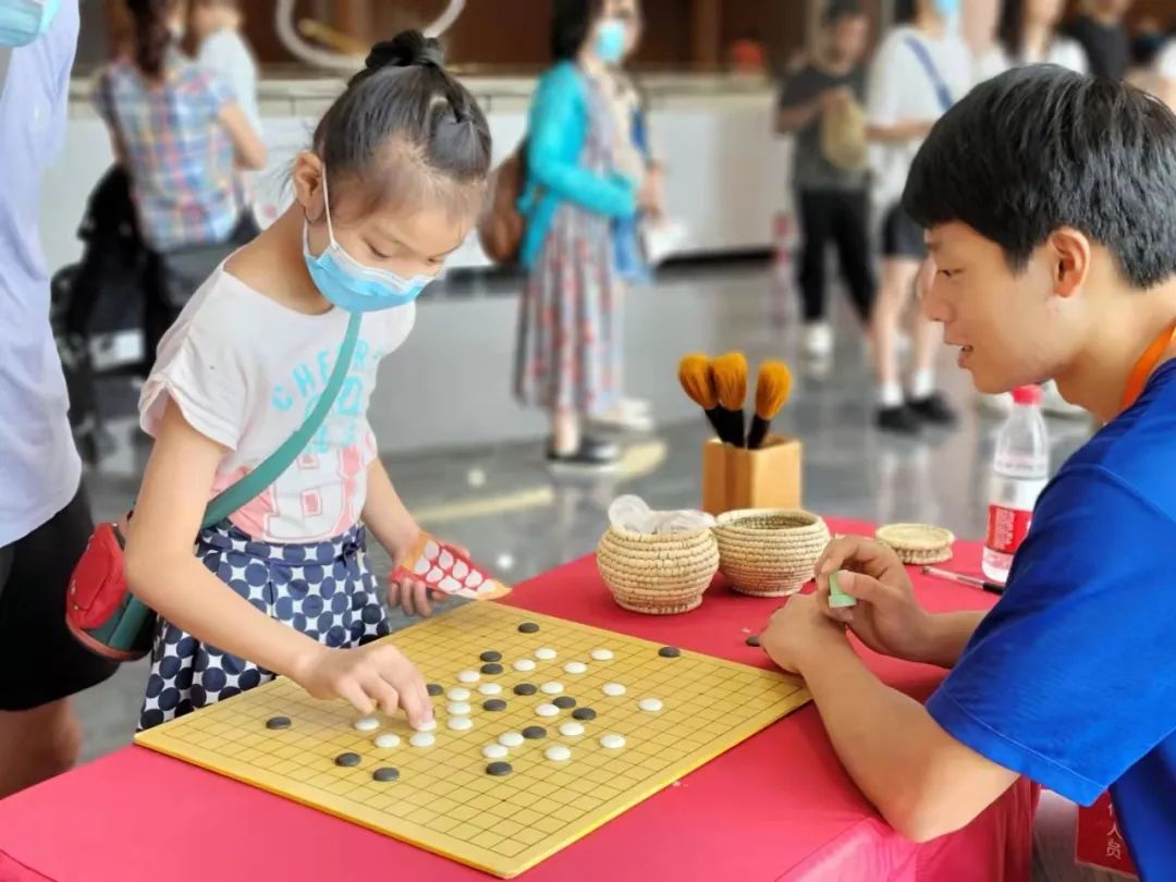 广西国庆旅游市场特点_广西2021国庆旅游数据_广西新闻联播