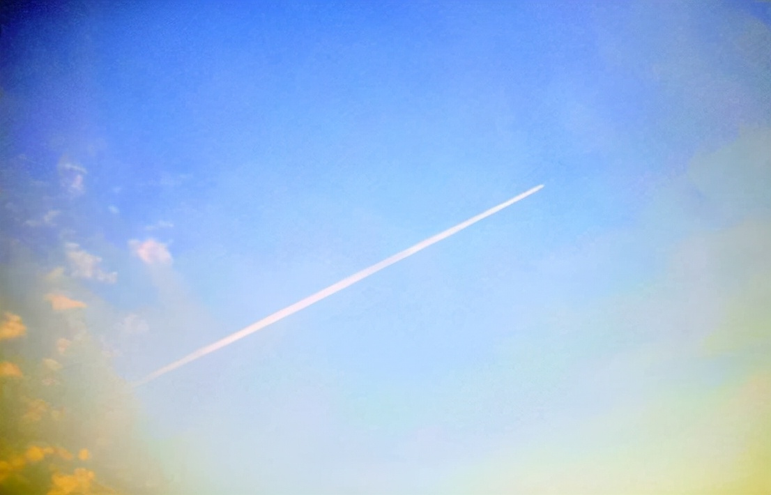 广东UFO事件真相_广州不明飞行物目击事件_广州岑村ufo