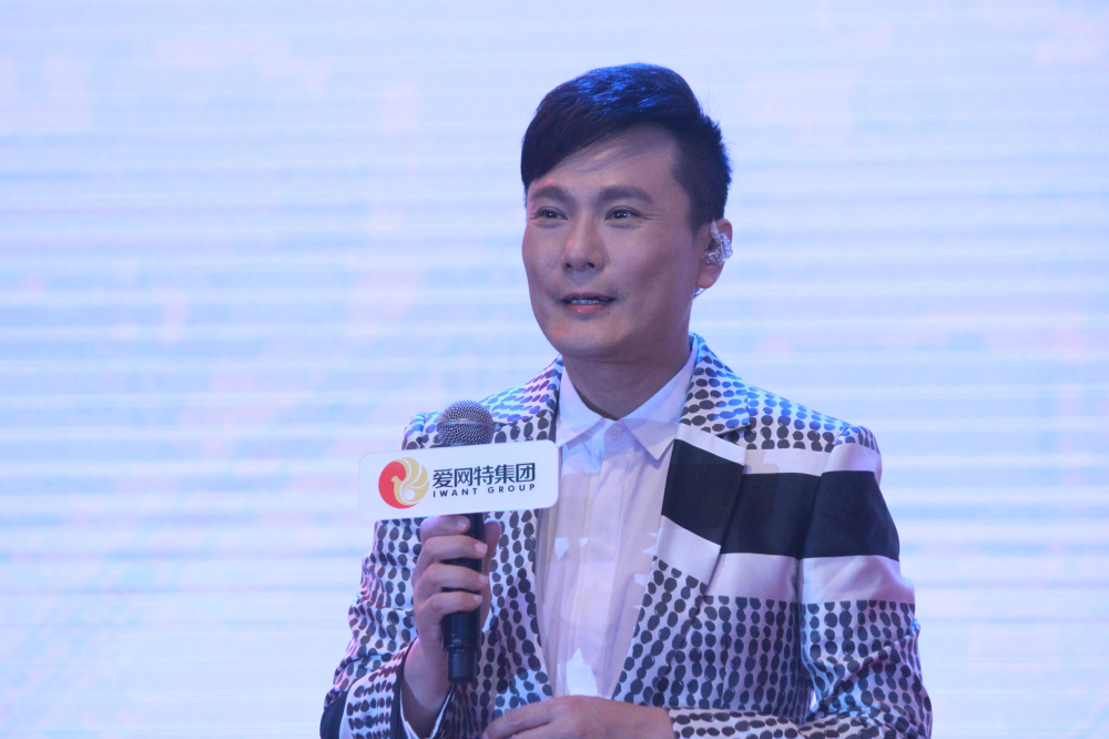 张信哲我是歌手改编_普通人怎么联系张信哲_张信哲爱网特2016周年盛典