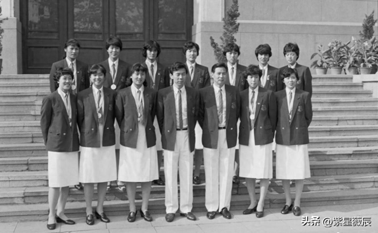 女排梁艳女儿_梁艳 中国女排五连冠 退役后的生活