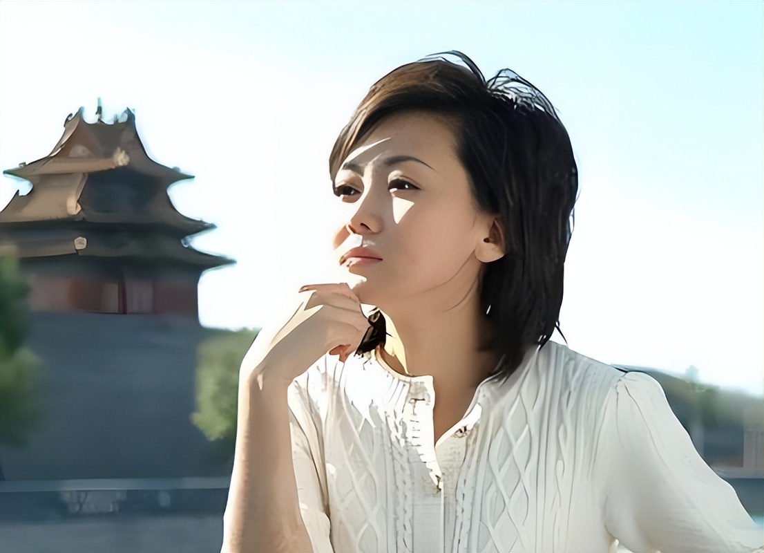 李梓萌欧阳夏丹柴璐梁艳龙洋_新闻联播欧阳夏丹婚姻_央视女主持未婚名单