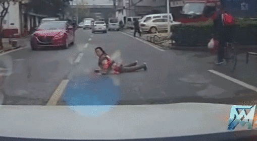 碰瓷行为 交通法规 驾驶员权益_深圳罗湖手机碰瓷