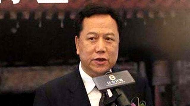 王艳从豪门阔太到带货女王_王艳跟王志才的照片_王艳直播带货