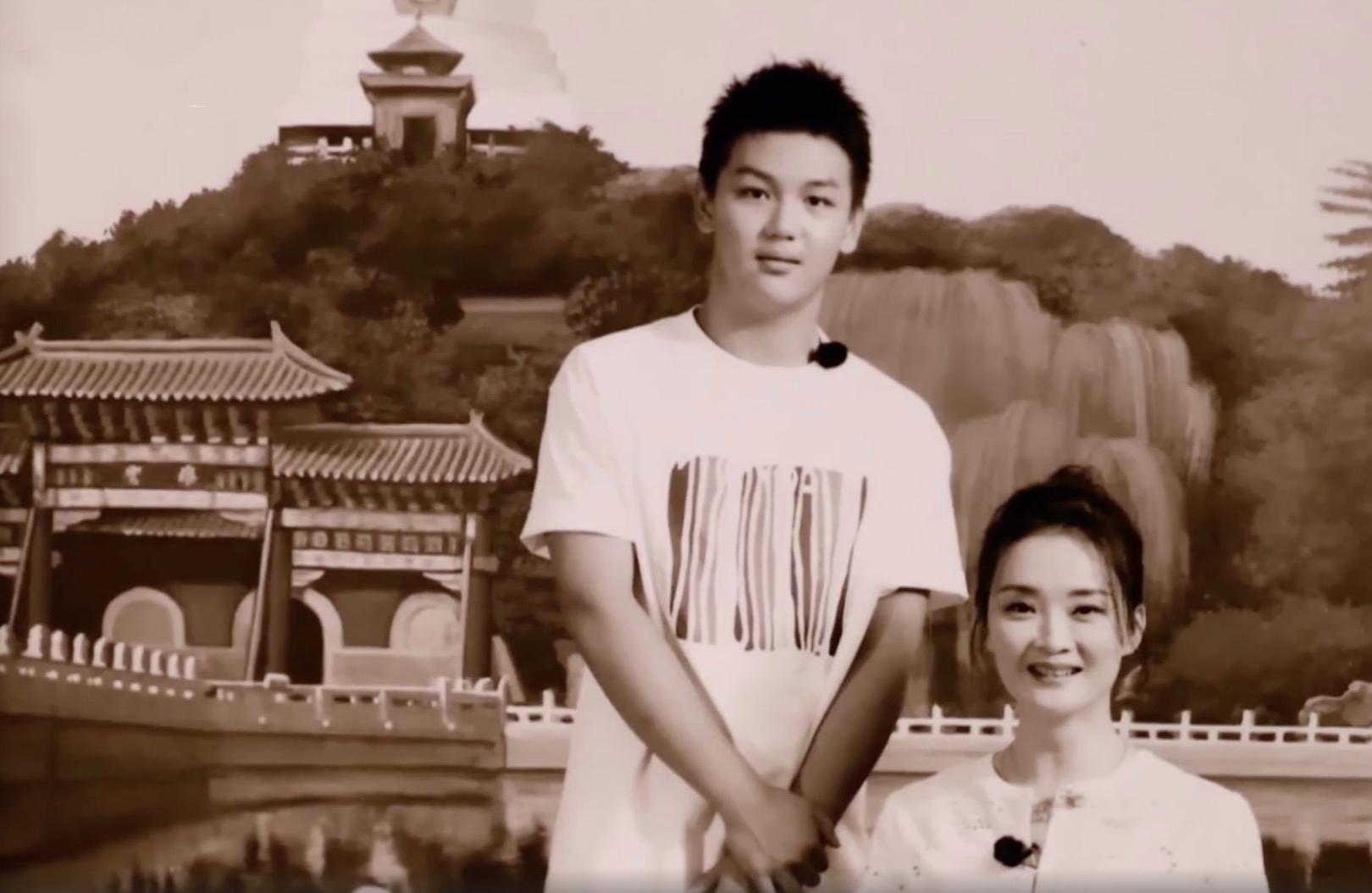 王艳跟王志才的照片_王艳儿子参加节目_王艳儿子照片