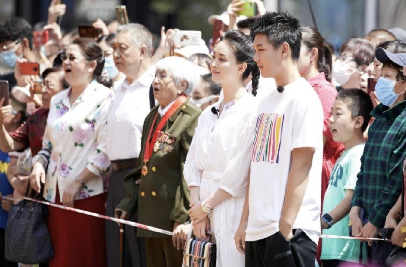 王艳儿子参加节目_王艳儿子照片_王艳跟王志才的照片