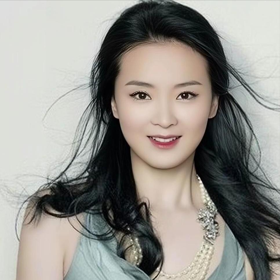 王艳婆婆贵族规矩_王艳豪门生活卑微程度_王艳跟王志才的照片