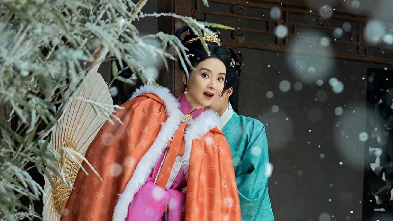 王艳婆婆贵族规矩_王艳豪门生活卑微程度_王艳跟王志才的照片