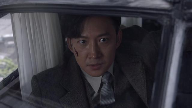 叛逆者电视剧中陈默群的结局是什么？