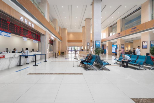 成都新华医院改善患者体验奖_新华医院官方网站_旅程式医疗服务模式患者全生态服务