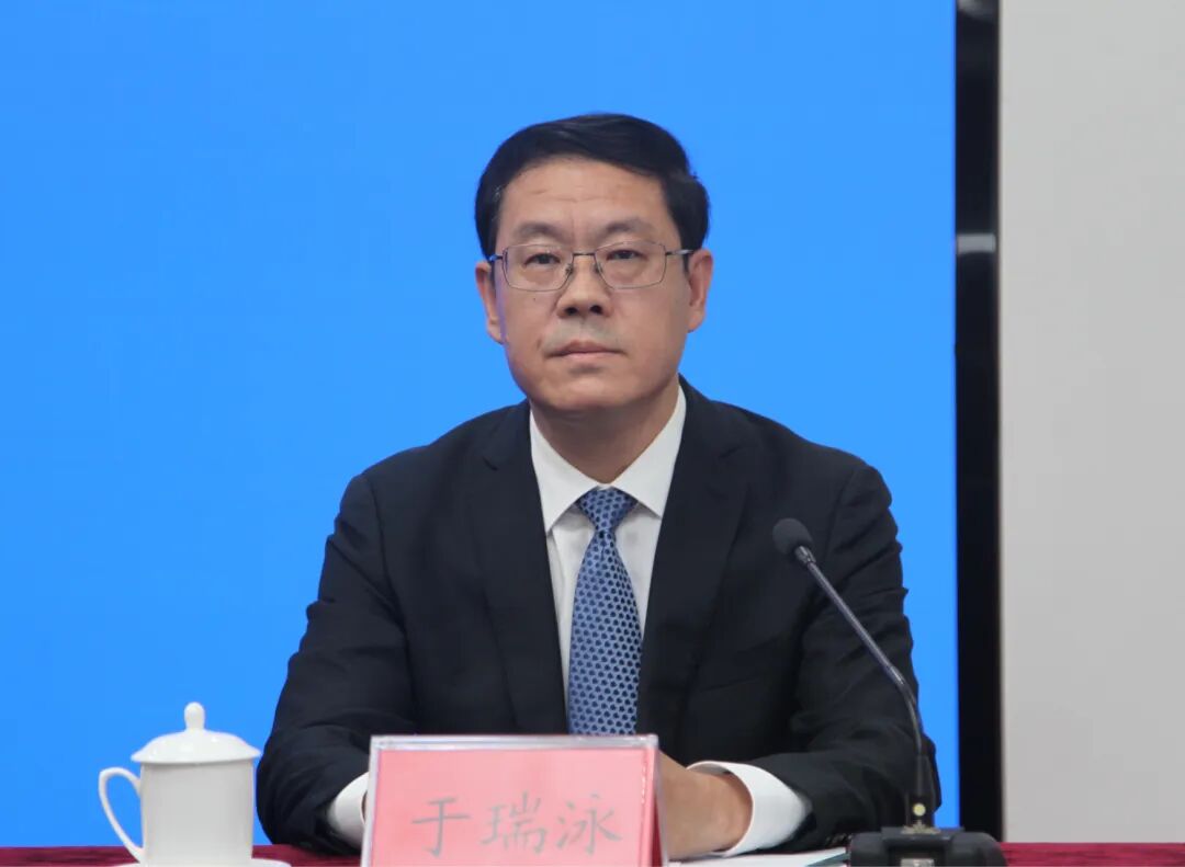 黄岛区新冠肺炎疫情防控新闻发布会 最新疫情防控进展情况_黄岛区新闻_黄岛区医疗救治流调溯源核酸检测隔离转运情况