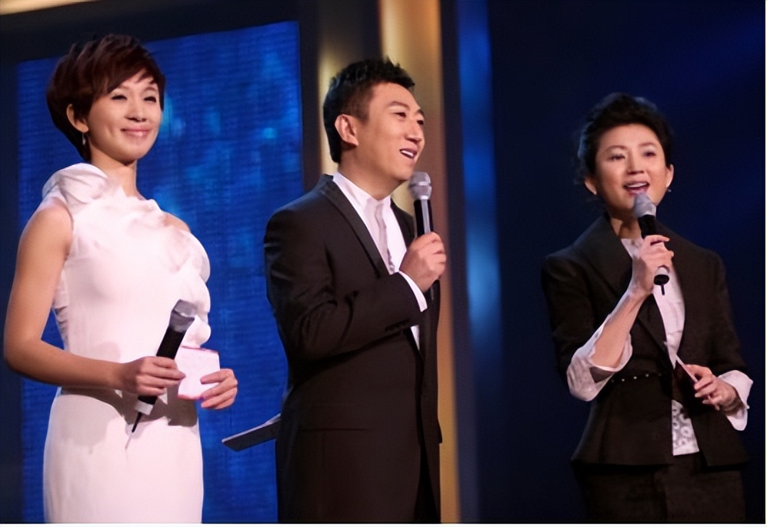 欧阳夏丹 央视消失原因_欧阳夏丹 主持经历_欧阳夏丹主持的新闻联播