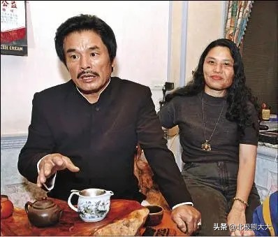 雷洪一妻五妾_雷洪七个老婆 现实版韦小宝雷洪 71岁娶七房