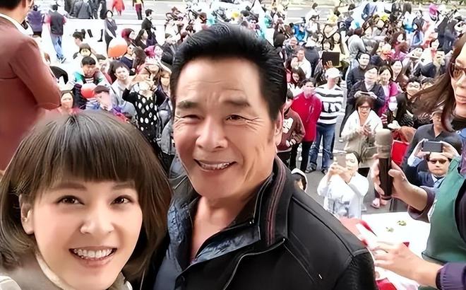 雷洪一夫一妻制_雷洪一妻五妾_雷洪六老婆故事