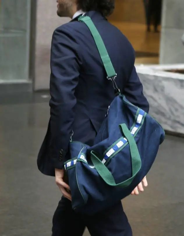 华尔街金融男穿搭_business casual 男_金融圈着装规范