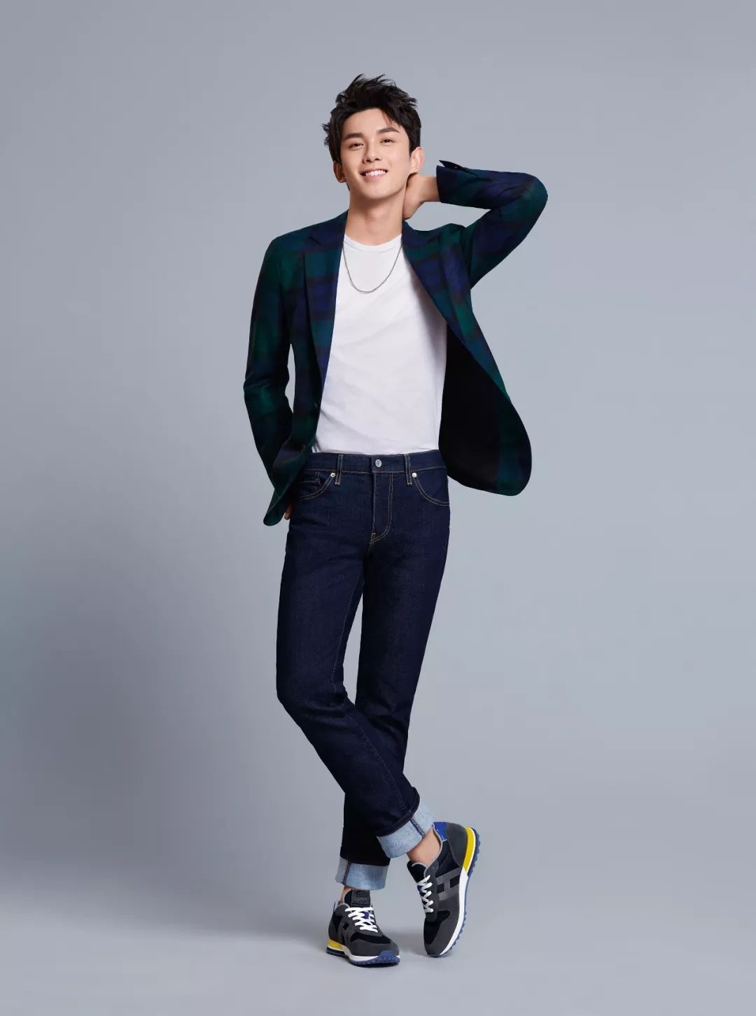 球鞋搭配正装_裙子搭配球鞋_business casual 男