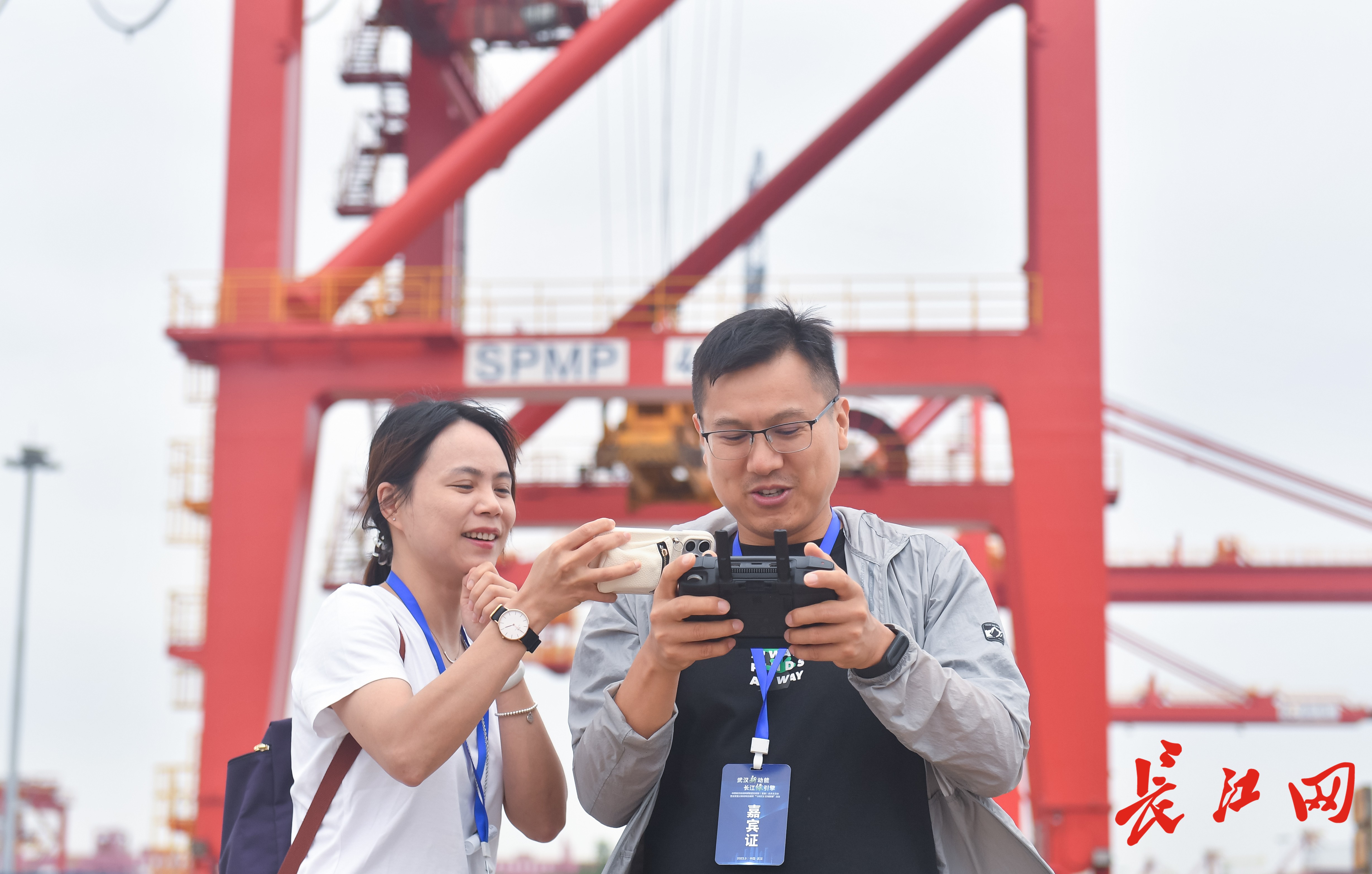 武汉阳逻港智慧化绿色低碳发展_武汉阳逻新闻_阳逻港长江中上游第一大港介绍