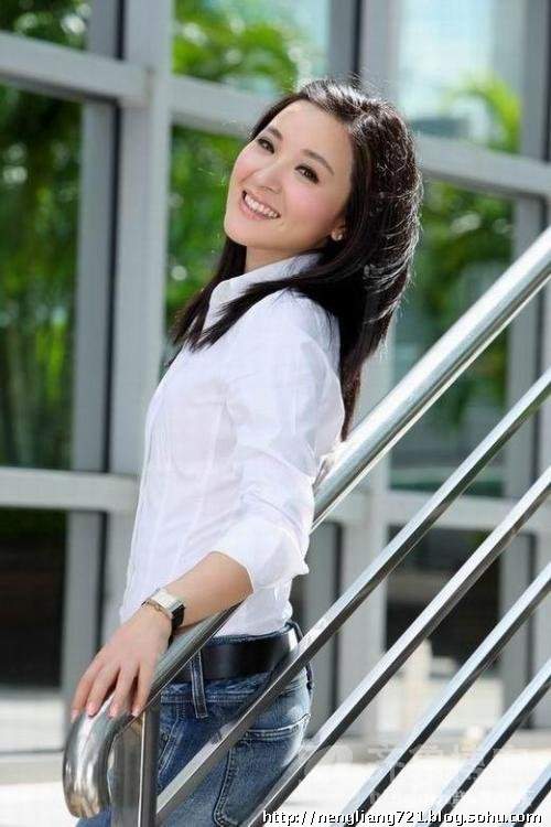 CCTV女主播选拔标准_CCTV最美女主播名单_河北卫视新闻女主播