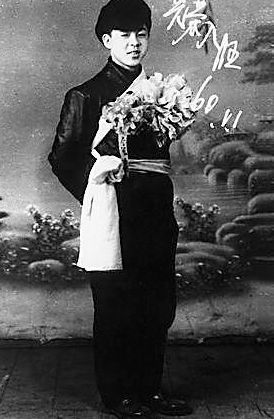 雷锋投身工业战线的故事_李从军 雷锋_雷锋的改名经历