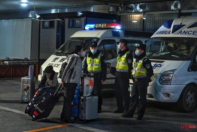 成都双流国际机场国际进港恢复通关_成都机场新闻_成都机场专班结束使命