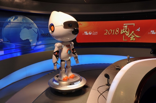 两会 成视新闻_人民视频客户端两会报道_人民网新技术应用