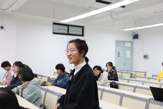 光华书院学生骨干新闻宣传培训_光华书院新闻宣传能力训练营_新闻稿件播读技巧训练