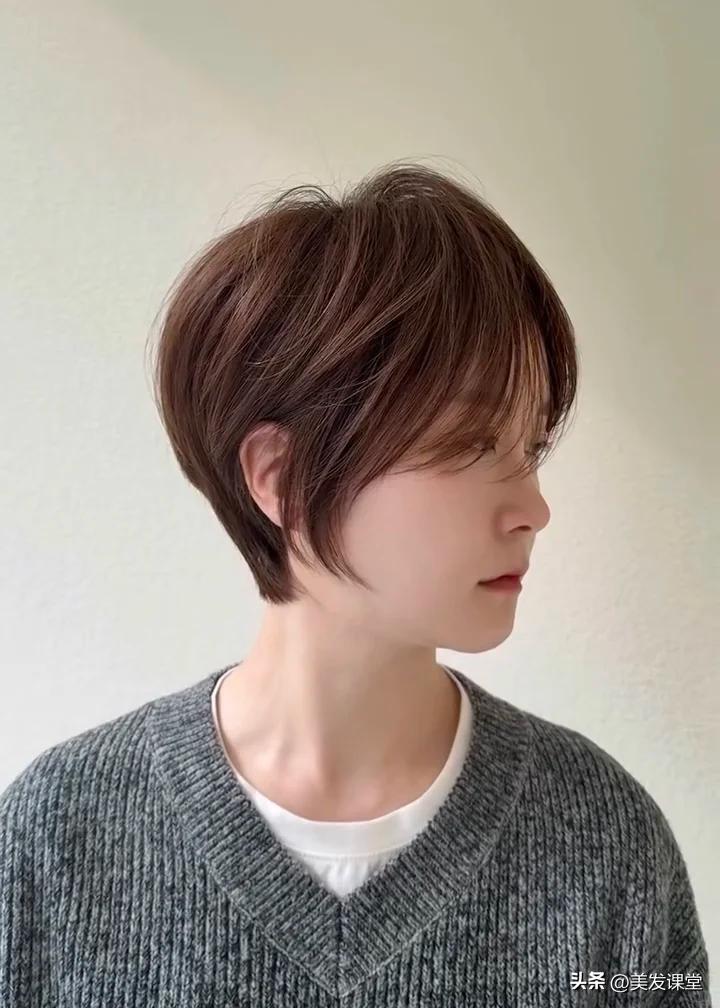 空气感短发层次设计_流行短发_适合夏天短发造型合集
