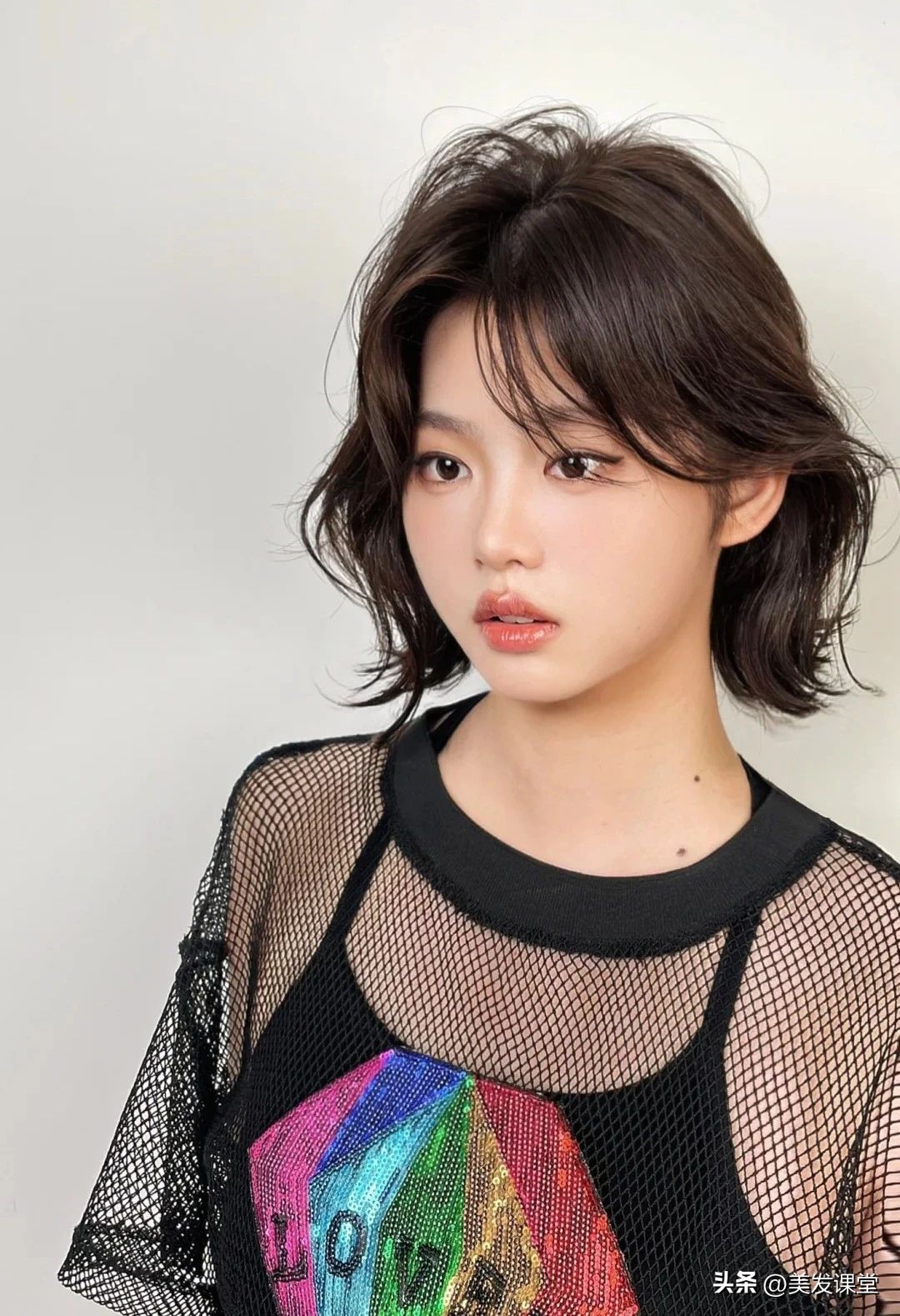适合夏天短发造型合集_空气感短发层次设计_流行短发