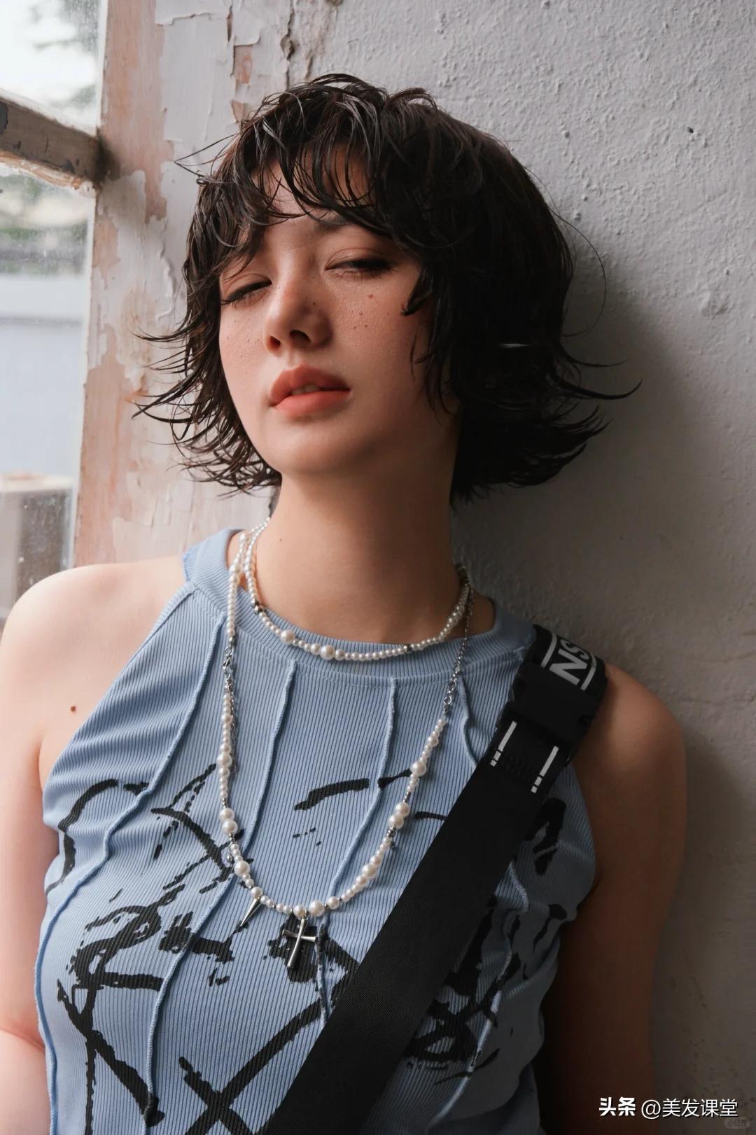 流行短发_空气感短发层次设计_适合夏天短发造型合集