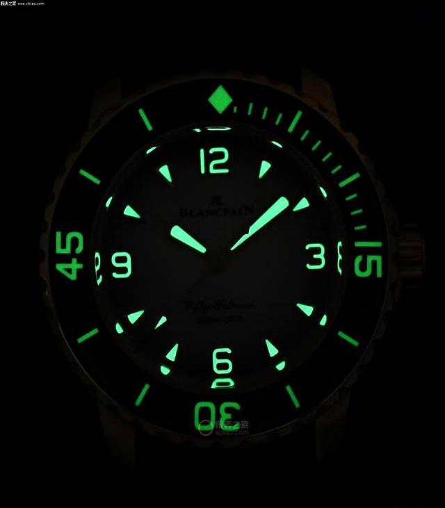 潜水表推荐_适合女款的潜水表_宝珀手表价格