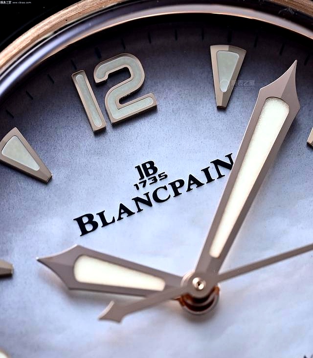 宝珀手表价格_适合女款的潜水表_潜水表推荐