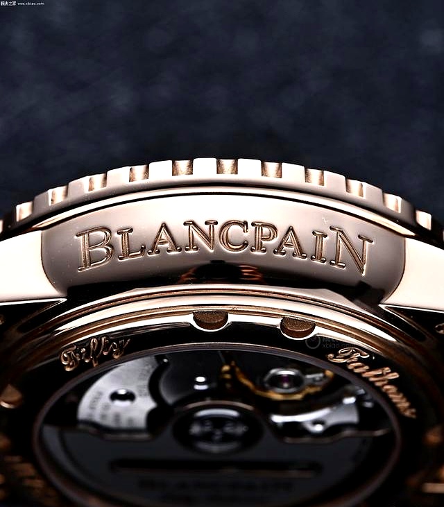 适合女款的潜水表_宝珀手表价格_潜水表推荐