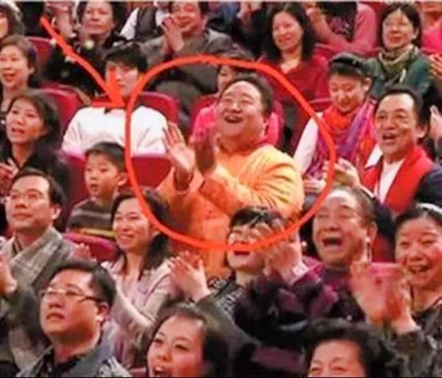 冉少平春晚门票获取方法_笑脸哥春晚19次亮相_笑脸哥现场看春晚