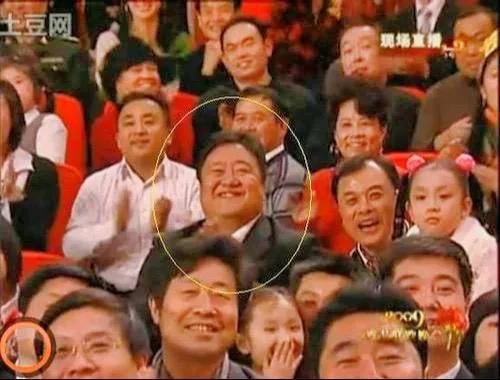 冉少平春晚门票获取方法_笑脸哥现场看春晚_笑脸哥春晚19次亮相