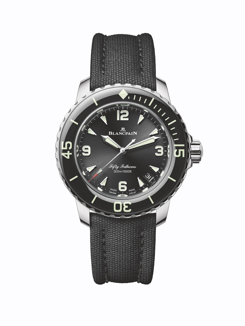 宝珀手表价格_宝珀五十噚自动腕表38毫米款_多元配色与设计